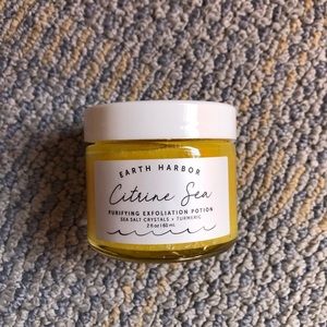 Earth Harbor Citrine Sea Purifying Exfoliation
